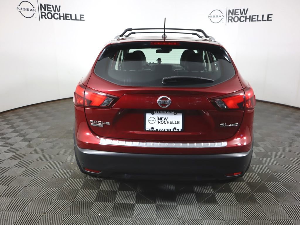 Used 2019 Nissan Rogue Sport SL image 5