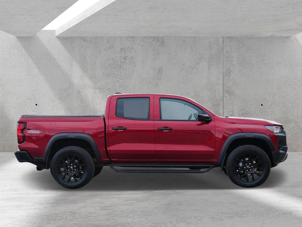 Used 2023 Chevrolet Colorado Trail Boss w/ LPO, Dark Essentials Package AWD/4WD image 2