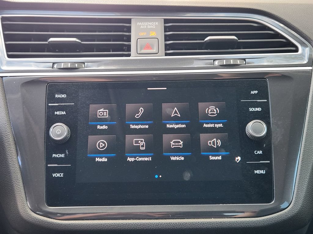 Certified 2024 Volkswagen Tiguan Wolfsburg Edition AWD/4WD image 11