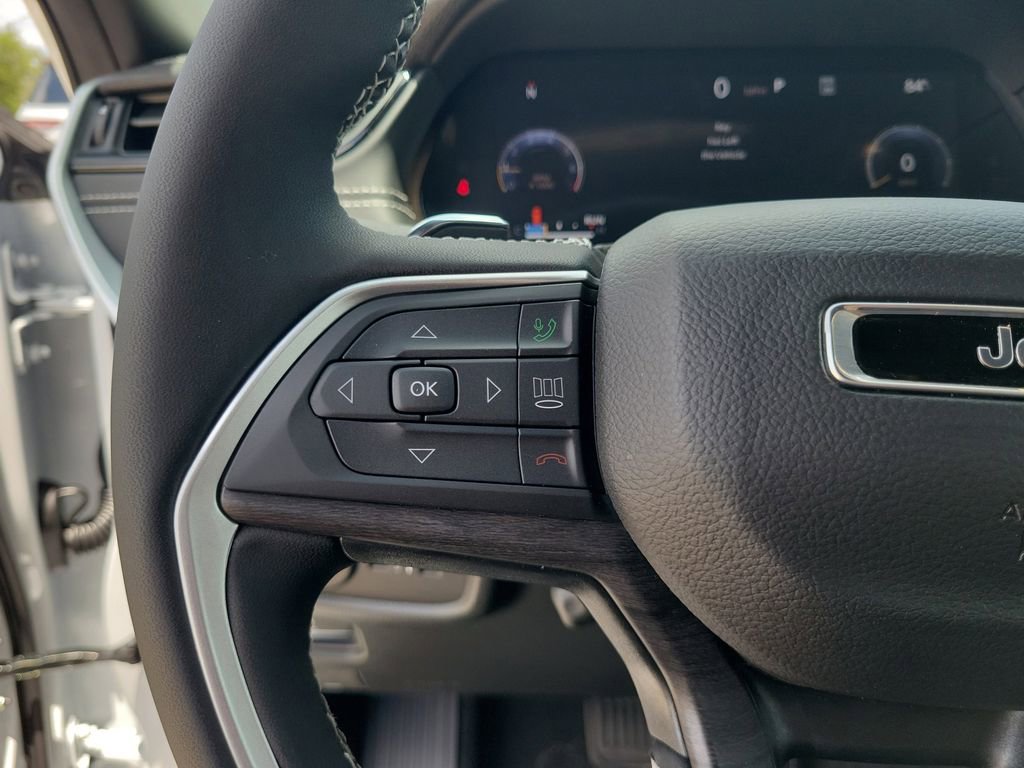 New 2026 Jeep Grand Cherokee L Limited AWD/4WD image 29