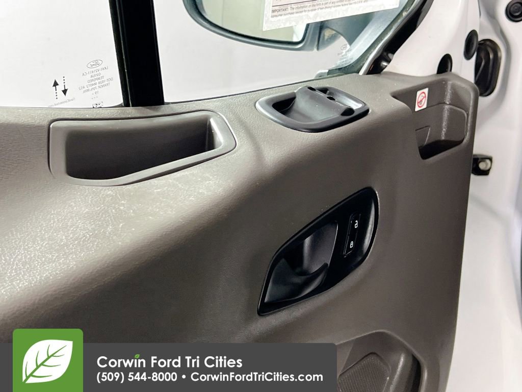 Used 2020 Ford Transit 150 XLT image 11