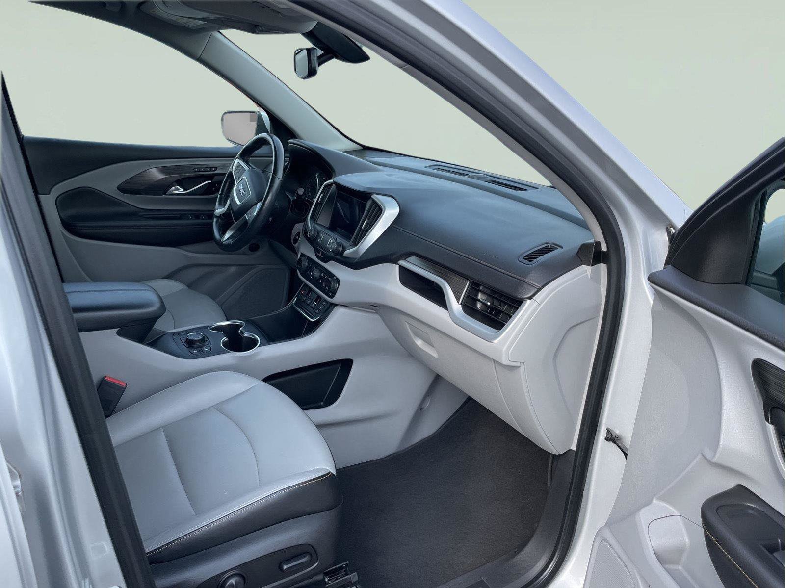 Used 2019 GMC Terrain SLT w/ Preferred Package AWD/4WD image 19
