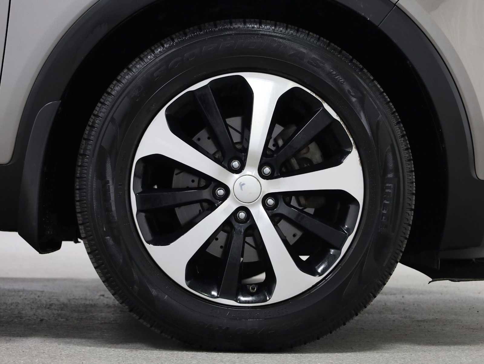 Used 2016 Kia Sorento EX AWD/4WD image 12