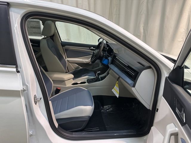 New 2026 Volkswagen Jetta SE image 35