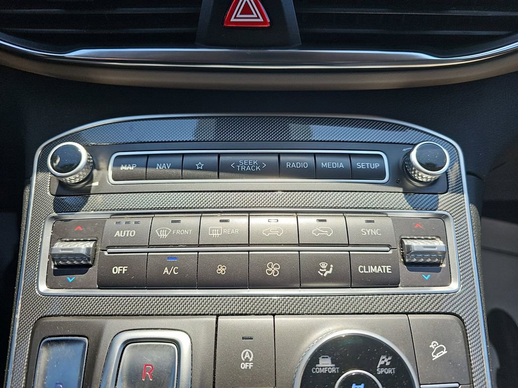 Used 2023 Hyundai Santa Fe SEL AWD/4WD image 29