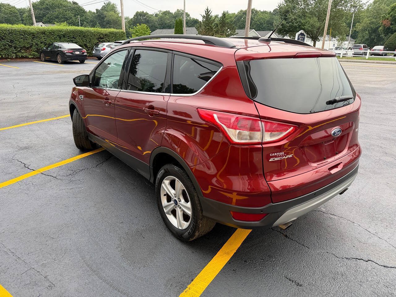 Used 2016 Ford Escape SE w/ Equipment Group 201A AWD/4WD image 9