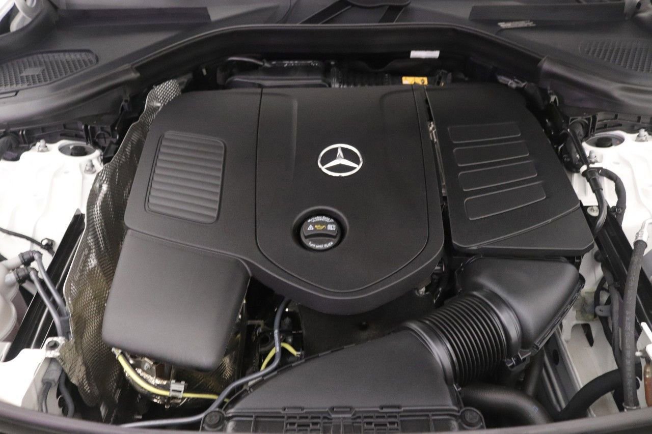 Certified 2026 Mercedes-Benz GLC 300 image 25
