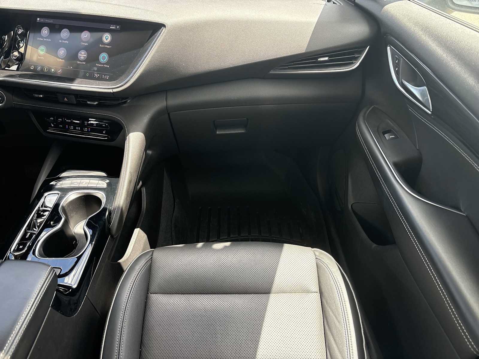 Used 2021 Buick Envision Essence w/ Sport Touring Package FWD image 30