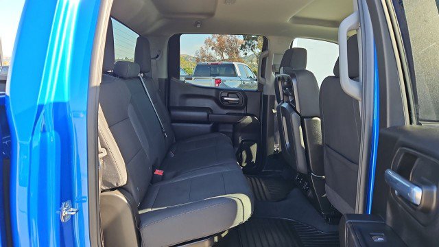 Used 2026 Chevrolet Silverado 1500 Custom w/ Turbomax Blackout Package RWD image 26