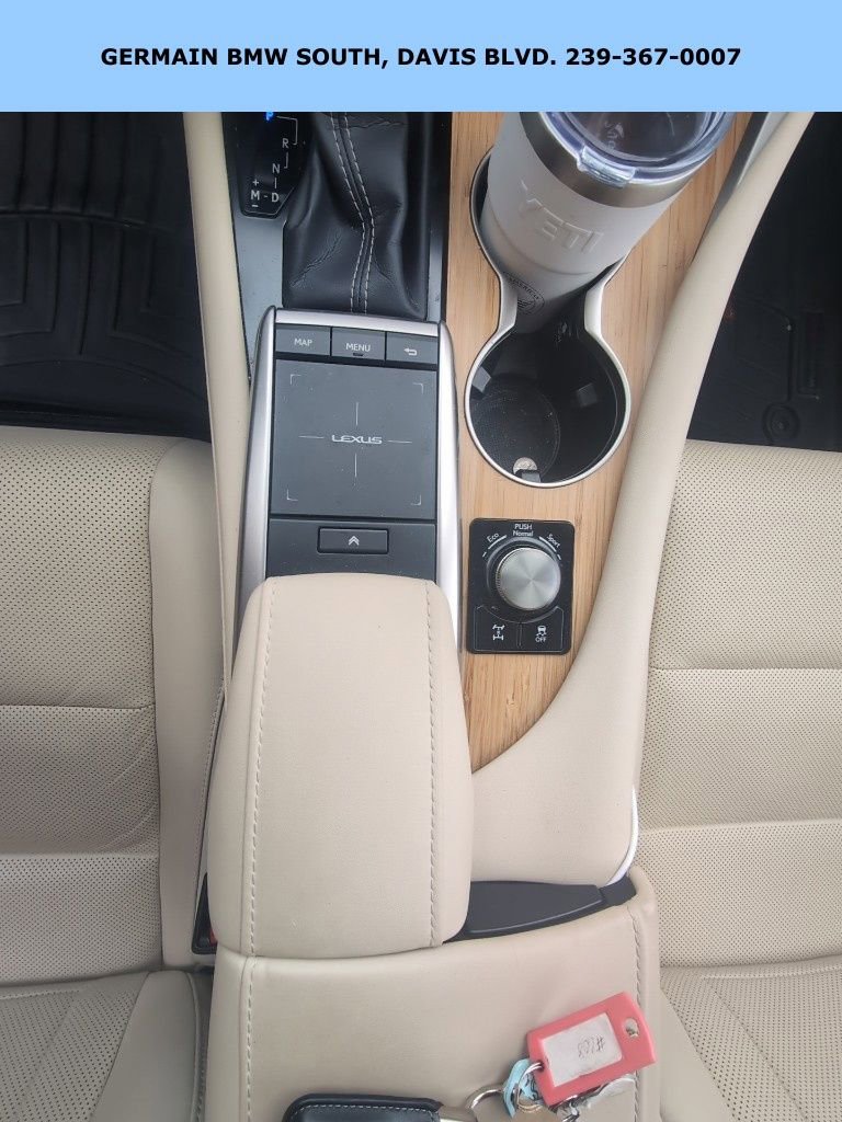 Used 2022 Lexus RX 350L Premium w/ Premium Package AWD/4WD image 33