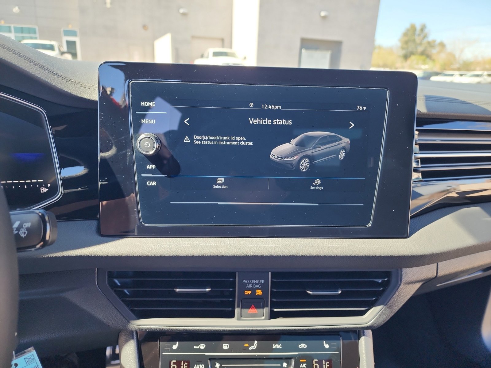 Certified 2025 Volkswagen Jetta Sport image 28