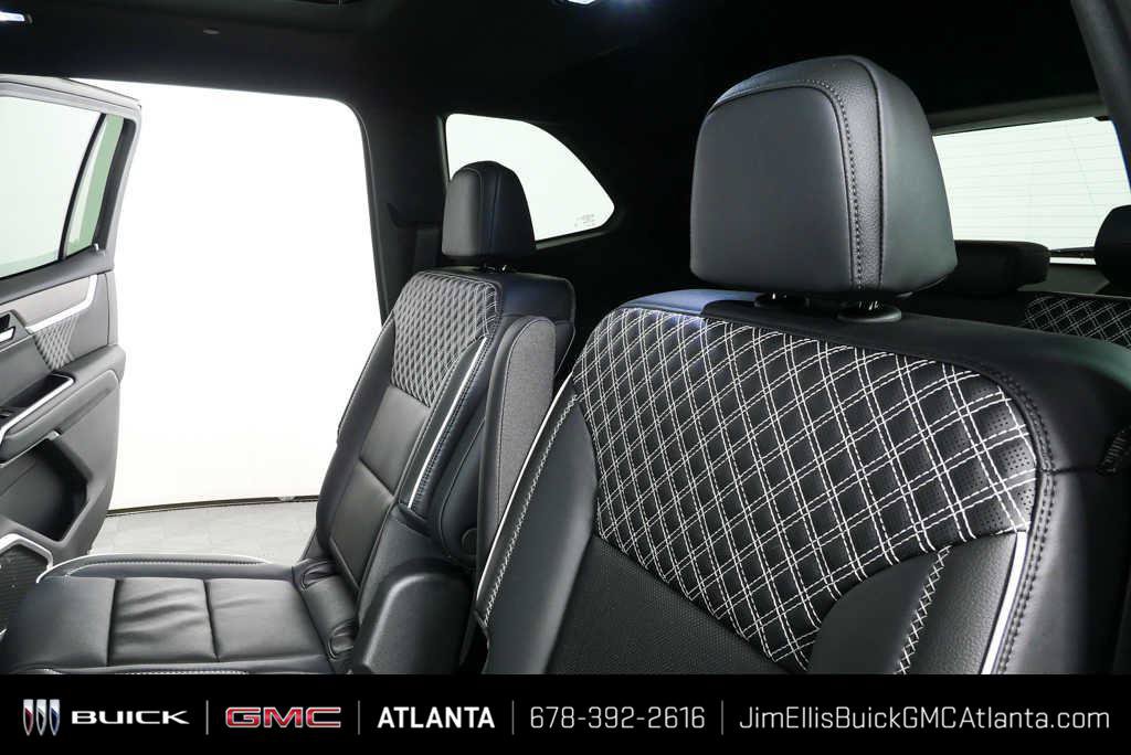 New 2026 GMC Acadia Denali w/ Super Cruise Package FWD image 22