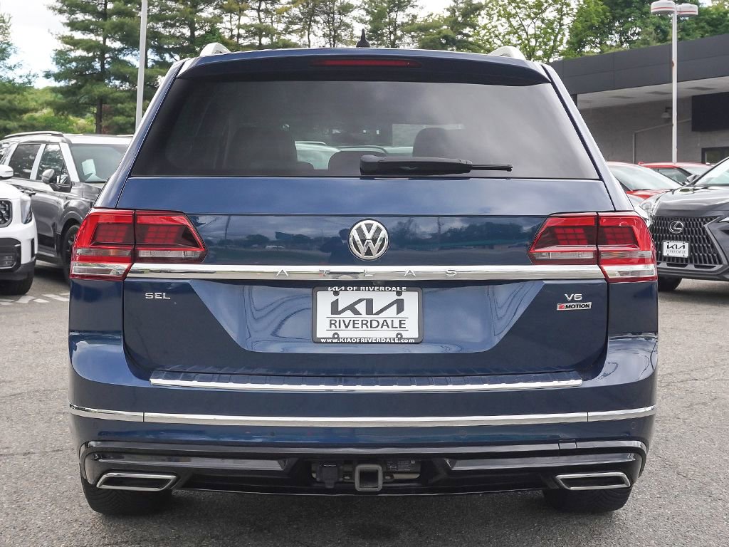 Used 2019 Volkswagen Atlas SEL R-Line AWD/4WD image 14