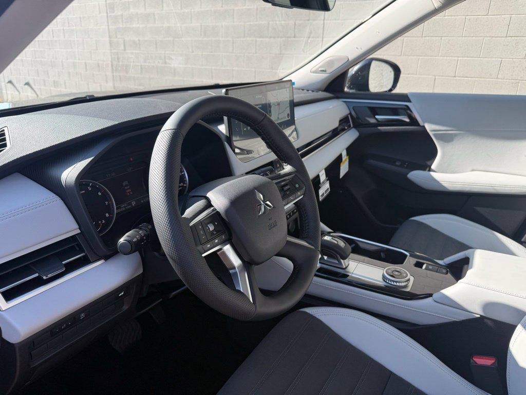 New 2026 Mitsubishi Outlander SE AWD/4WD image 19