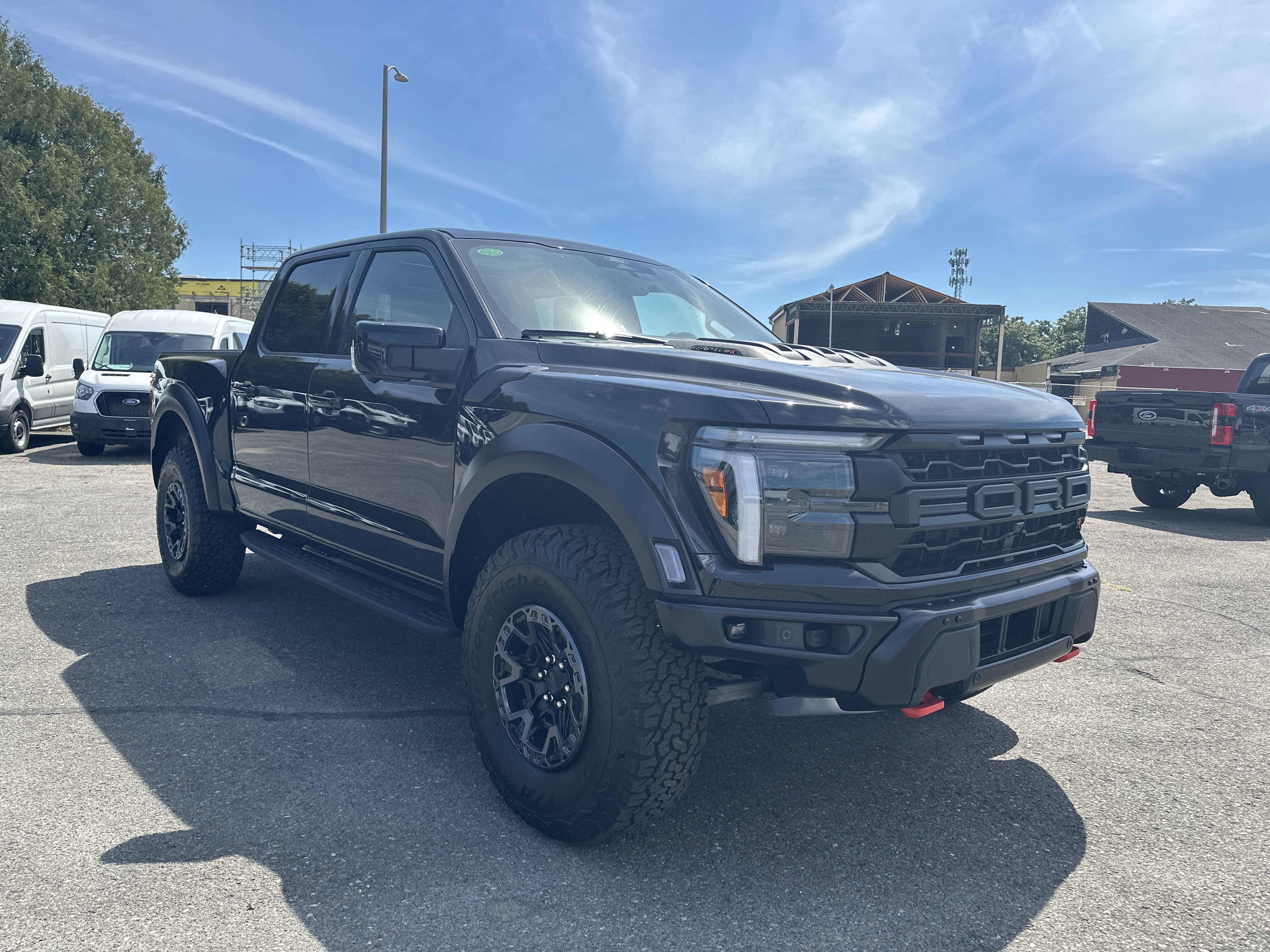 Certified 2025 Ford F150 Raptor w/ Equipment Group 803A Raptor R image 3