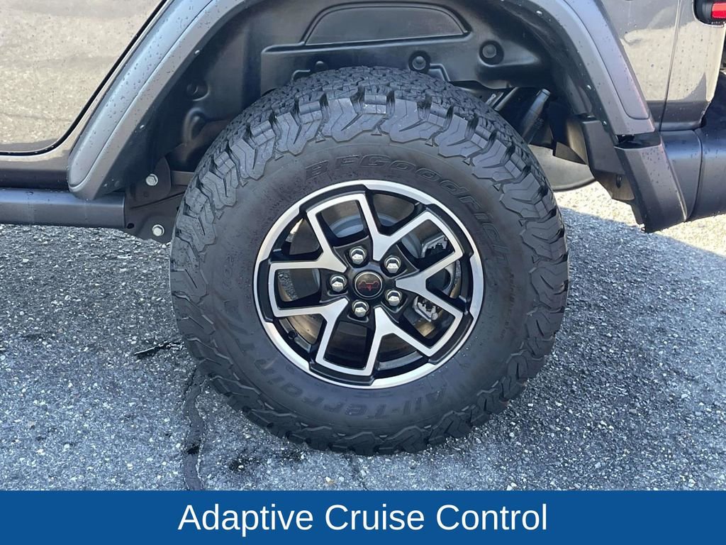 Used 2025 Jeep Wrangler Unlimited Rubicon image 12