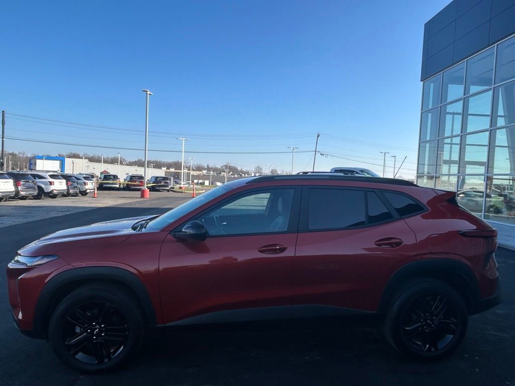 Used 2024 Chevrolet Trax ACTIV w/ Driver Confidence Package image 4