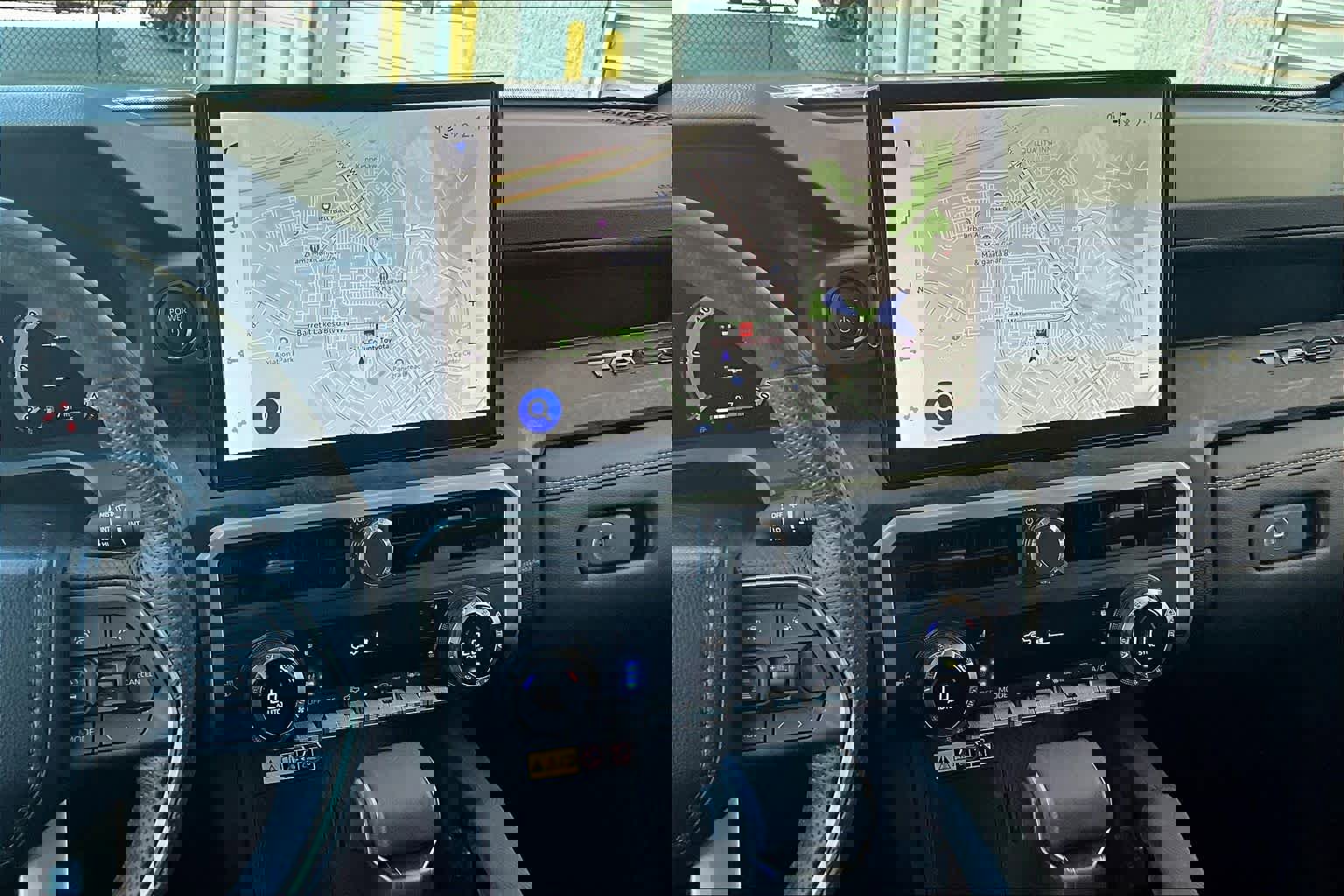 Used 2024 Toyota Tacoma Limited image 7