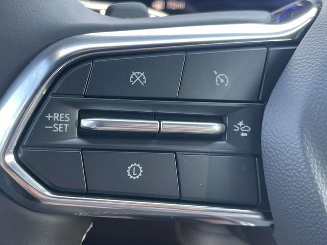 New 2027 Chevrolet Traverse LT w/ Driver Confidence Package FWD image 19