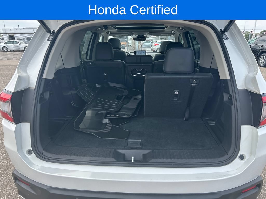 Certified 2023 Honda Pilot Touring image 15