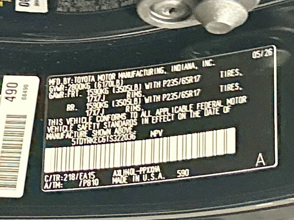 New 2026 Toyota Sienna XLE FWD image 31