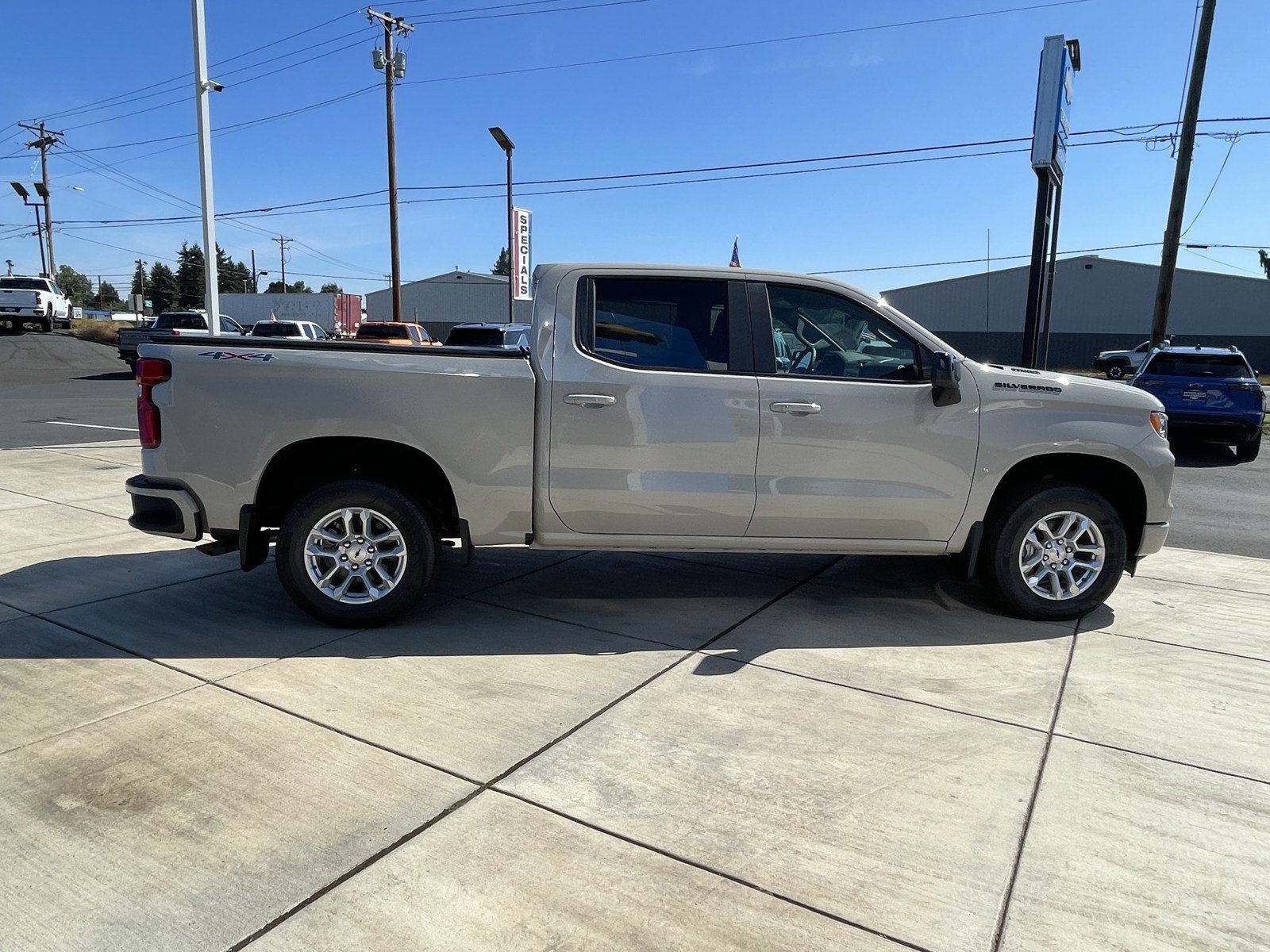 New 2026 Chevrolet Silverado 1500 RST w/ Convenience Package II AWD/4WD image 6