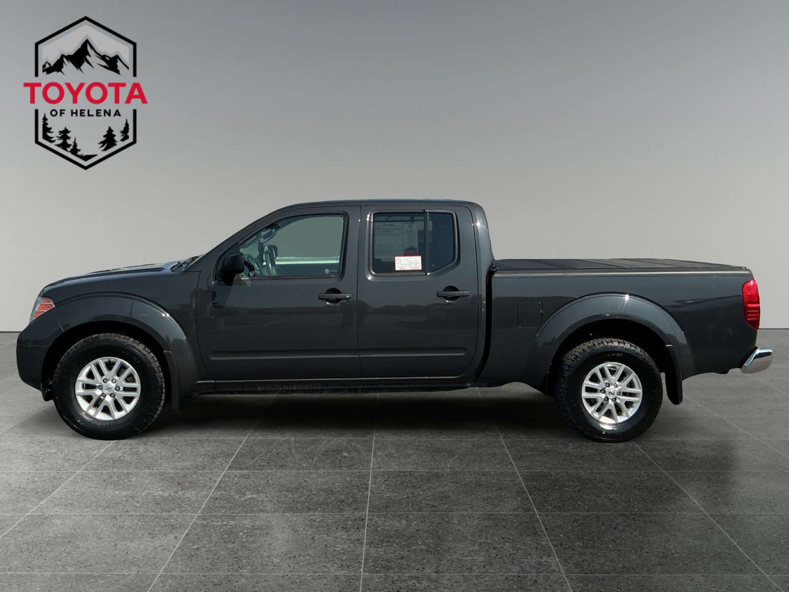 Used 2015 Nissan Frontier SV w/ SV Value Truck Package AWD/4WD image 2