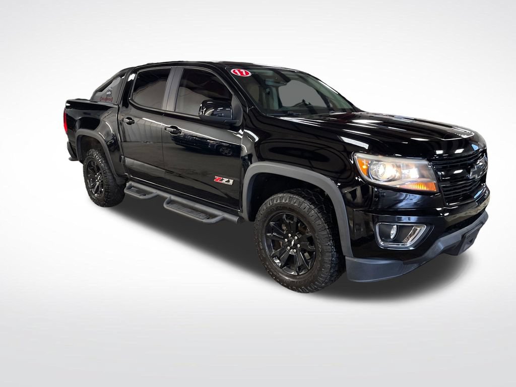 Used 2017 Chevrolet Colorado Z71 w/ Z71 Midnight Edition AWD/4WD image 8