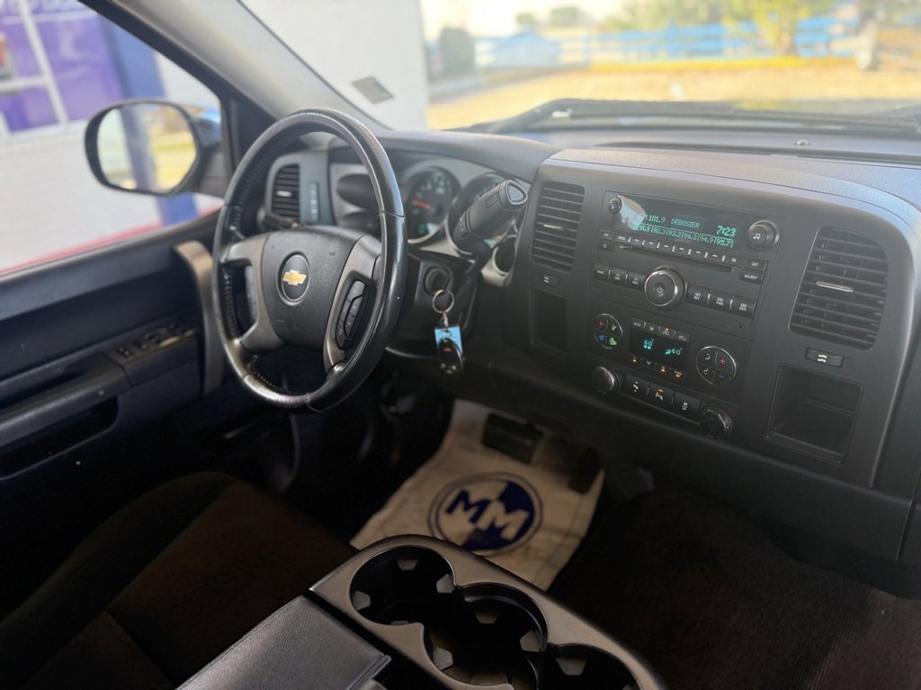 Used 2013 Chevrolet Silverado 1500 LT image 22