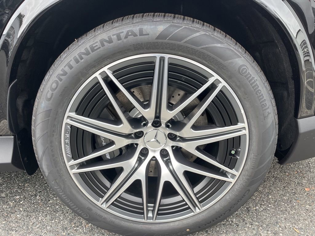 New 2025 Mercedes-Benz GLC 63 AMG S image 9