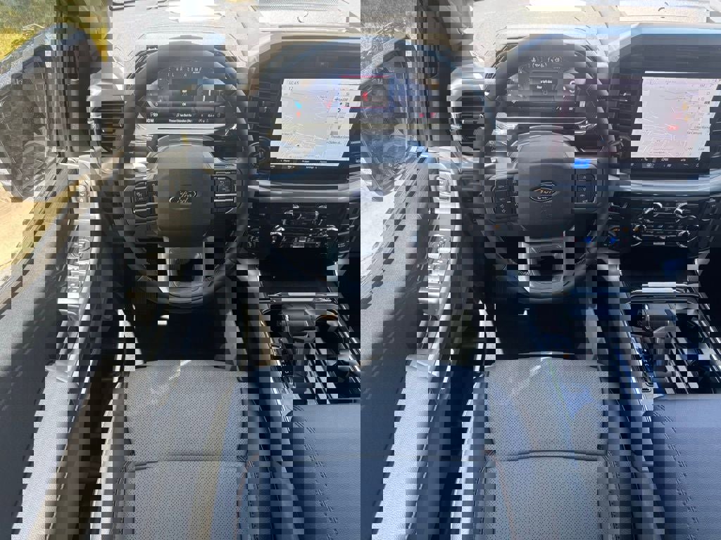 New 2025 Ford F150 Lariat w/ Equipment Group 501A Mid image 11