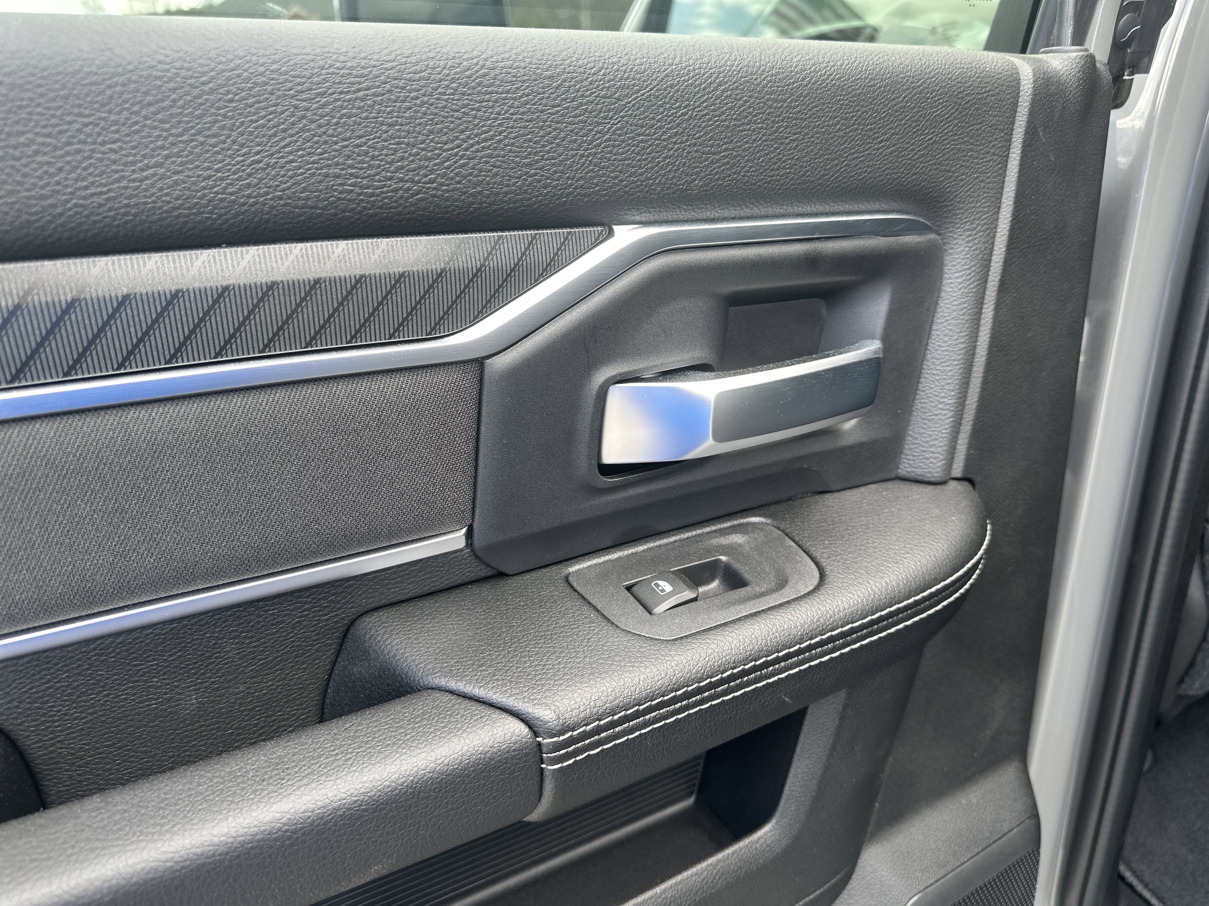 New 2026 RAM 2500 Big Horn AWD/4WD image 18