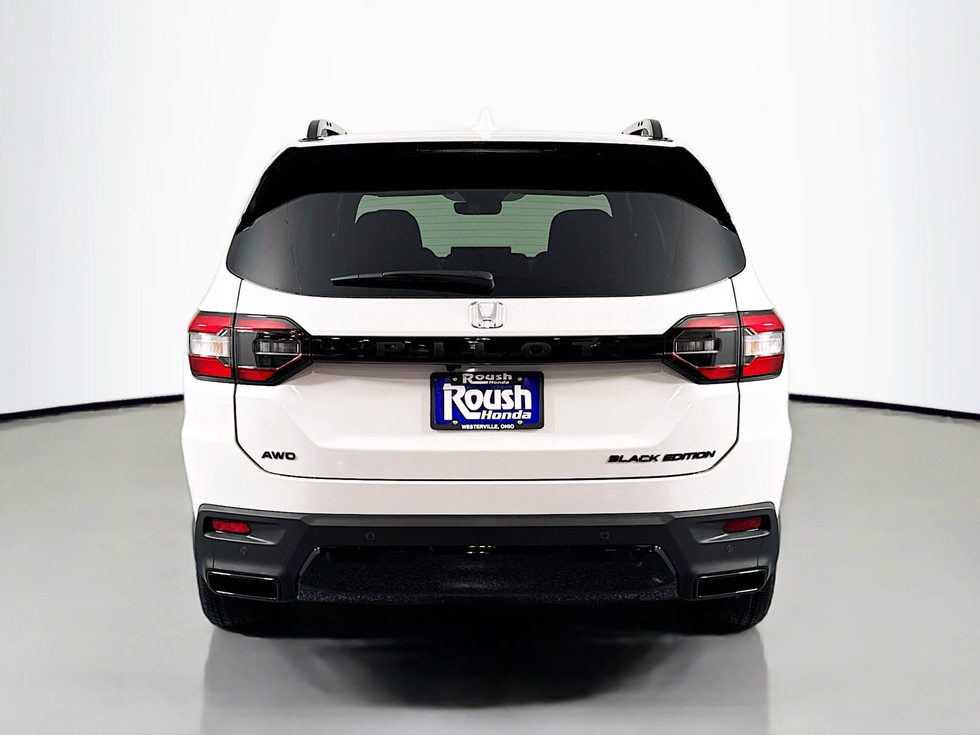 New 2026 Honda Pilot Black Edition image 6