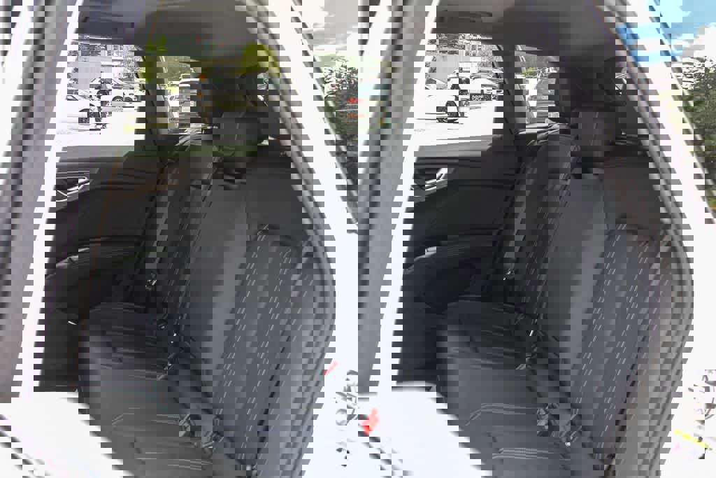 Used 2023 Audi Q4 e-tron Premium Plus w/ Premium Plus image 13