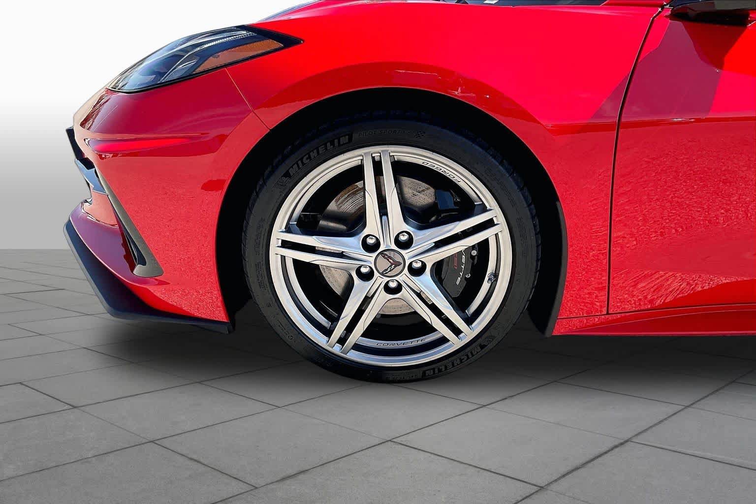 Used 2026 Chevrolet Corvette Stingray Preferred Cpe w/ Z51 Performance Package RWD image 10