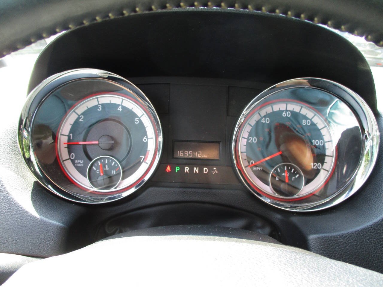 Used 2018 Dodge Grand Caravan SE FWD image 13