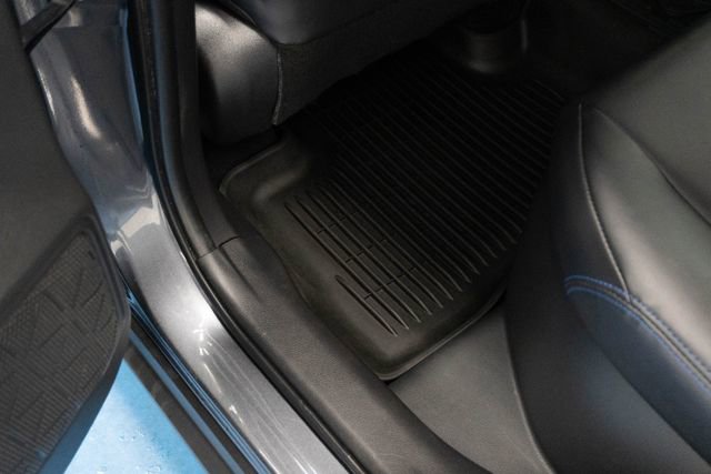 Used 2020 Toyota RAV4 XSE w/ XSE Grade Weather Package AWD/4WD image 21