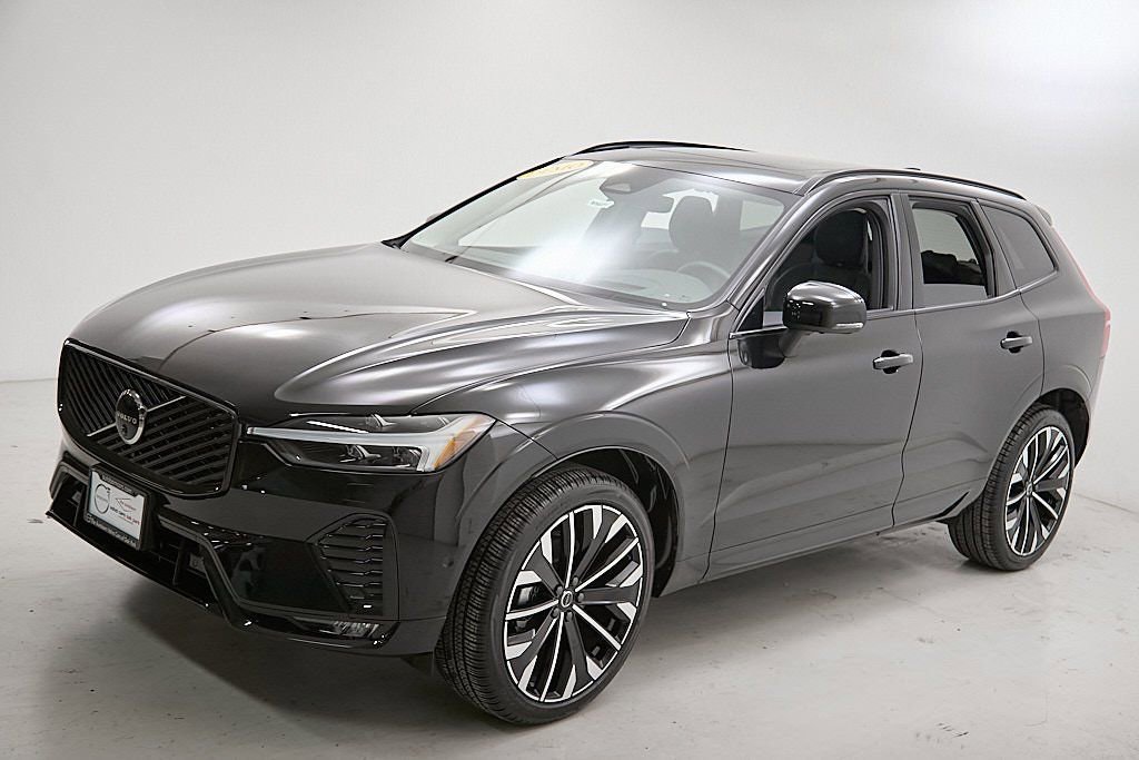 New 2026 Volvo XC60 B5 Ultra w/ Protection Package Premier image 6