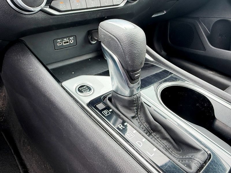 Used 2024 Nissan Altima 2.5 SV FWD image 25