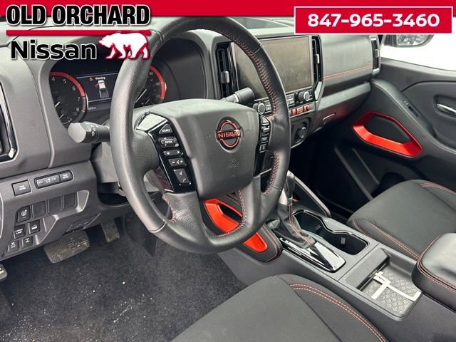Used 2025 Nissan Frontier PRO-4X w/ Black Accent Package image 14