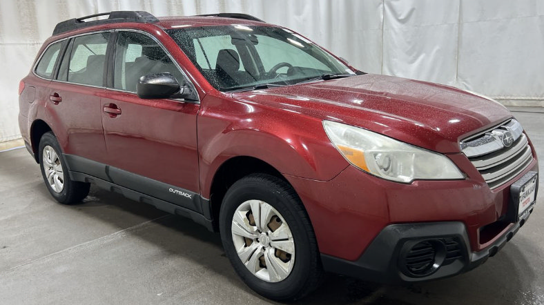 Used 2014 Subaru Outback 2.5i AWD/4WD image 3