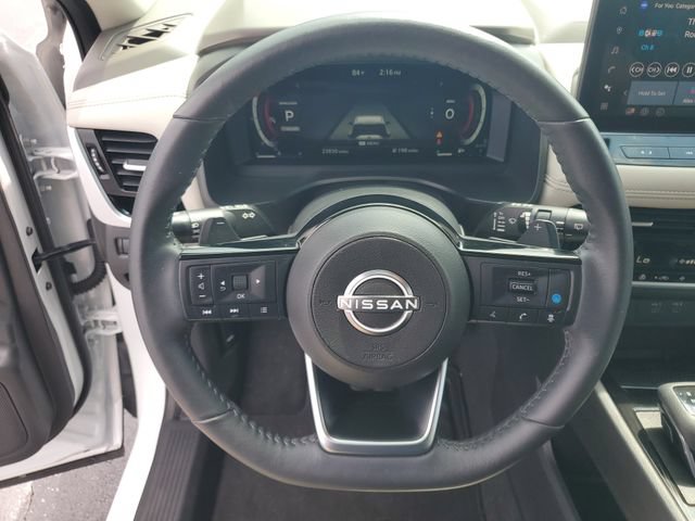 Used 2024 Nissan Rogue SL FWD image 28