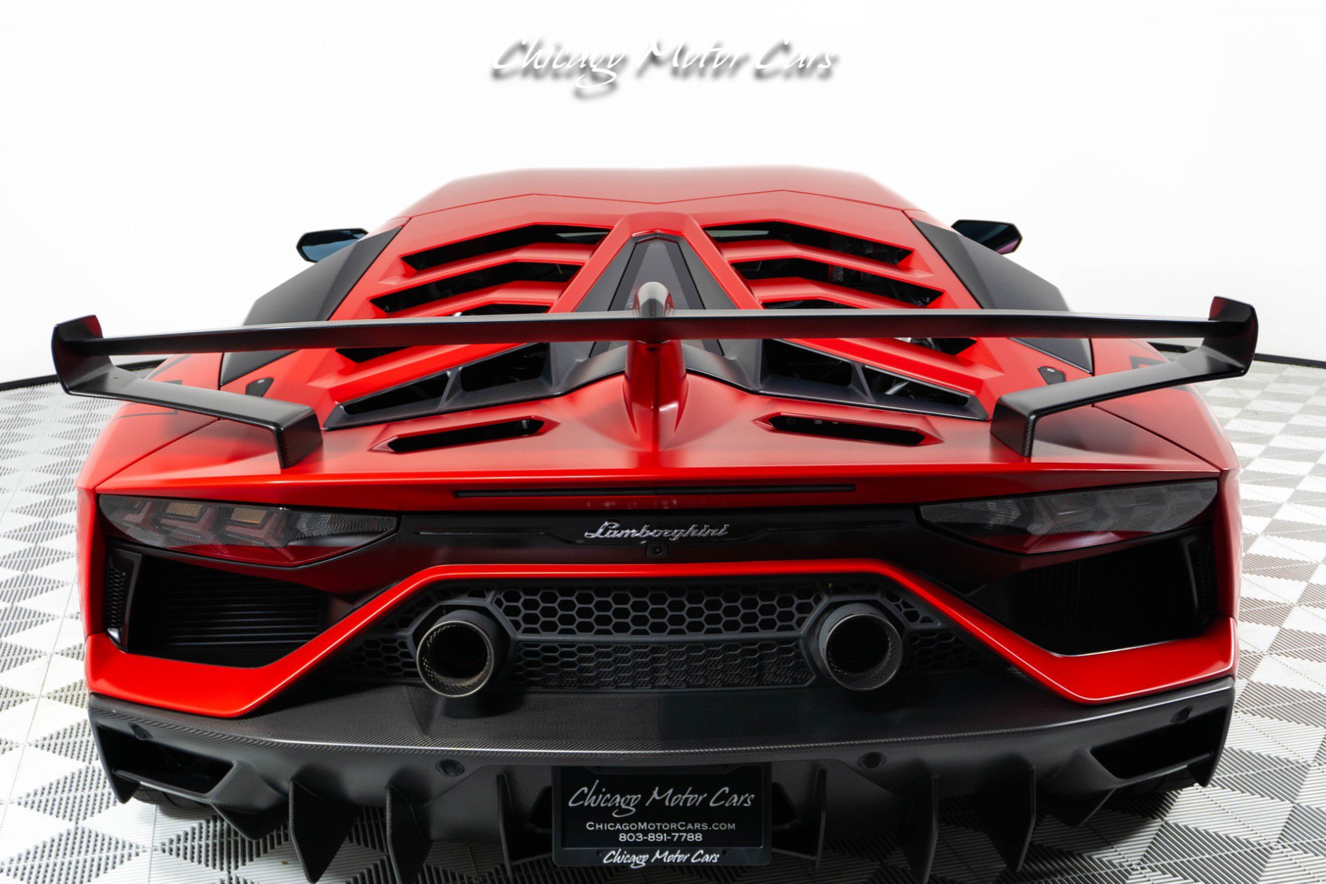 Used 2019 Lamborghini Aventador SVJ AWD/4WD image 19