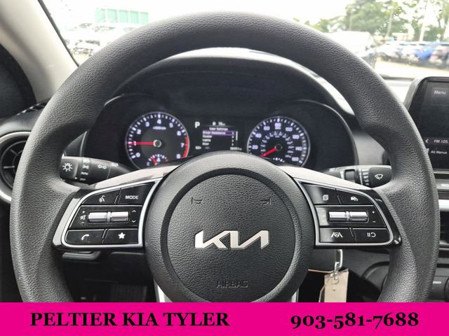 Certified 2022 Kia Forte LXS FWD image 25