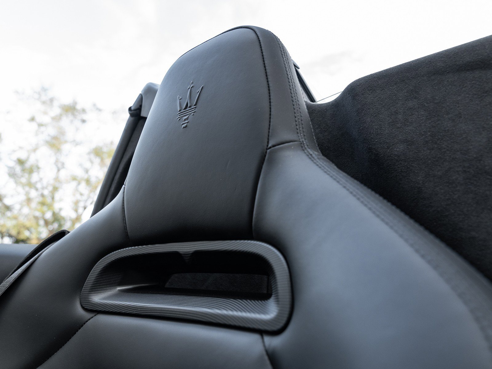 Used 2023 Maserati MC20 Spyder image 28