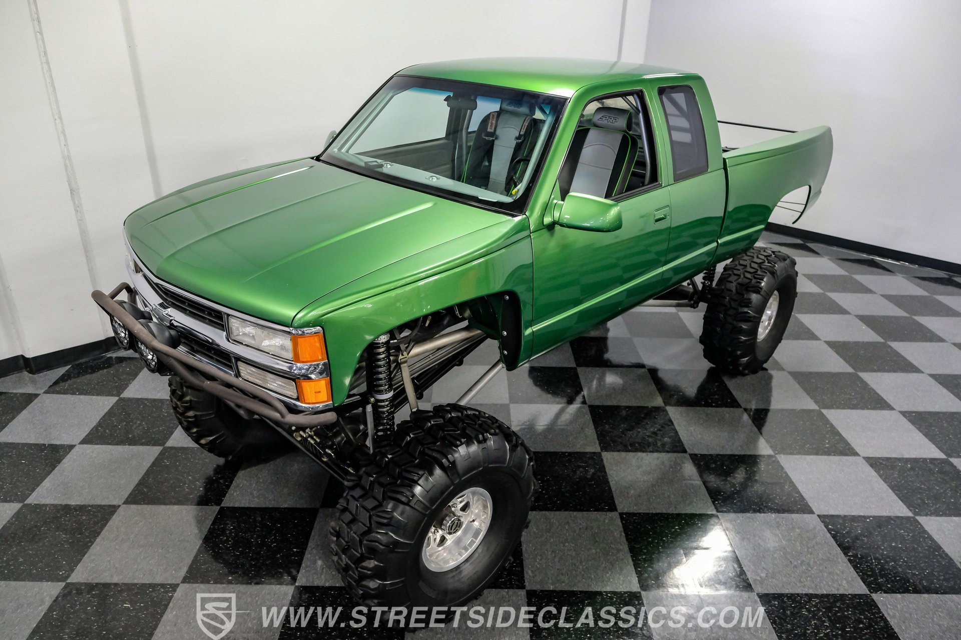Used 1988 Chevrolet Silverado 1500 2WD Extended Cab image 34