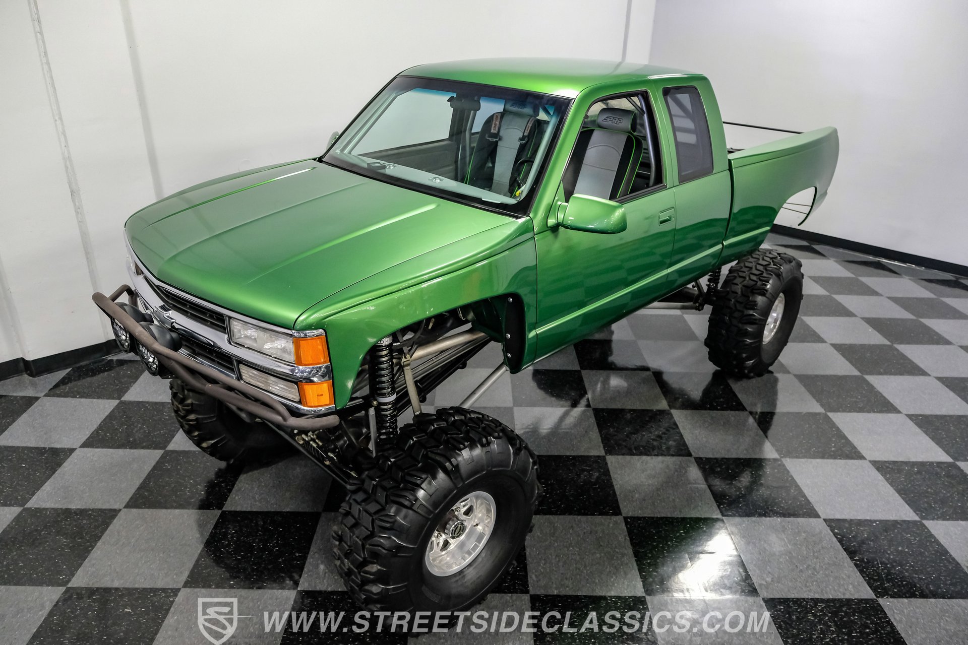 Used 1988 Chevrolet Silverado 1500 2WD Extended Cab image 34
