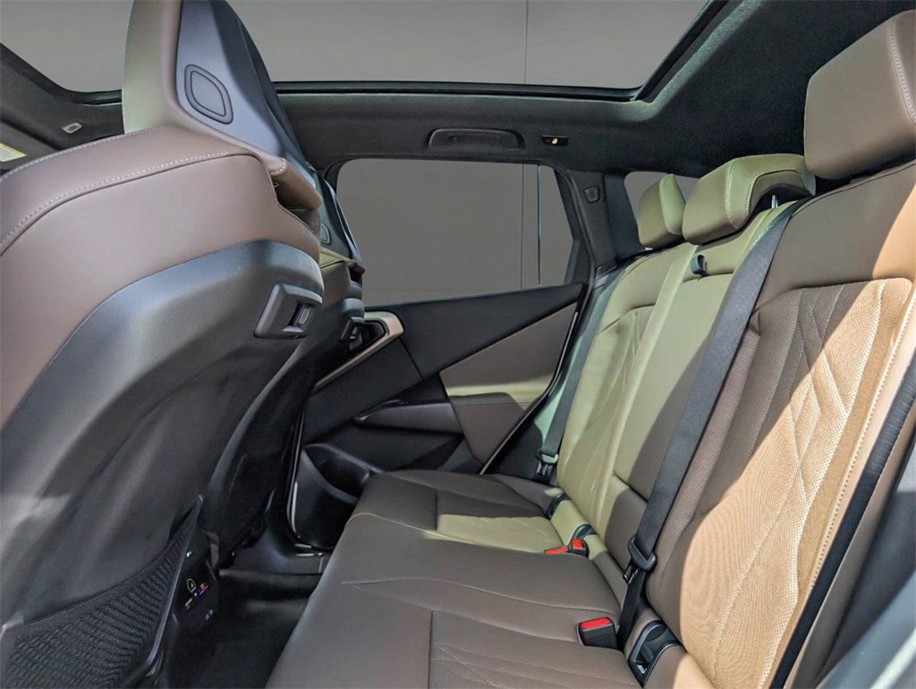 New 2025 BMW X3 xDrive30i w/ Premium Package image 12