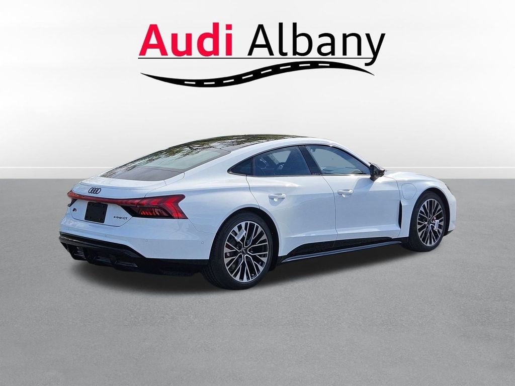 New 2026 Audi S e-tron GT Prestige image 4