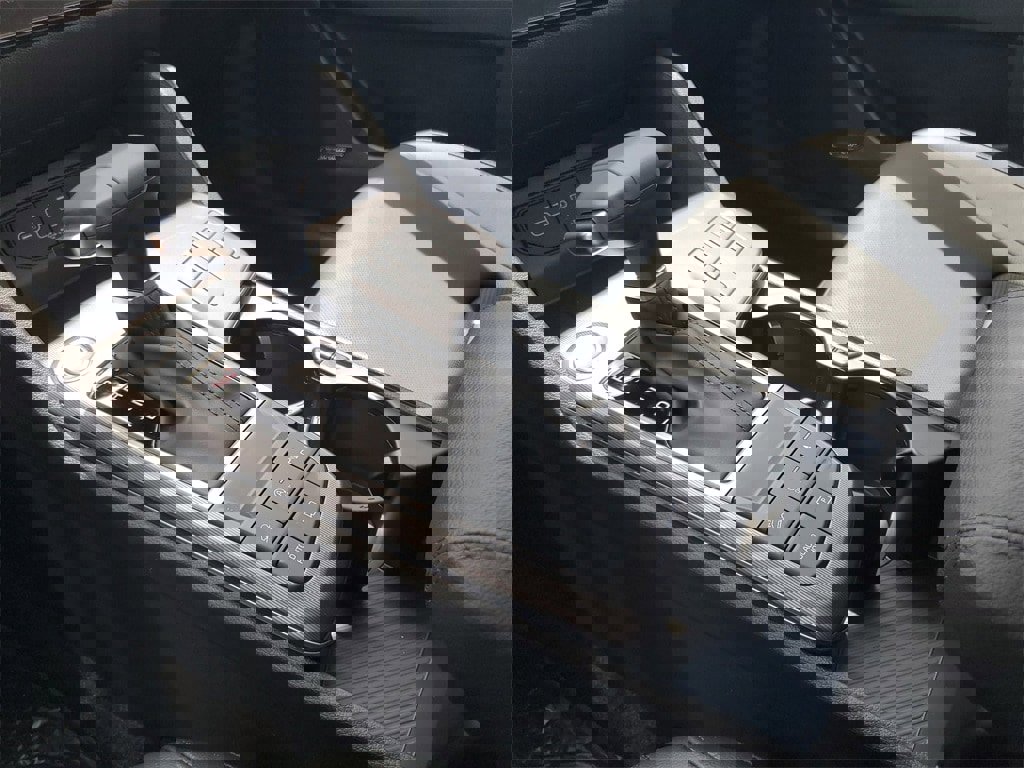 New 2026 Kia Sportage SX image 19